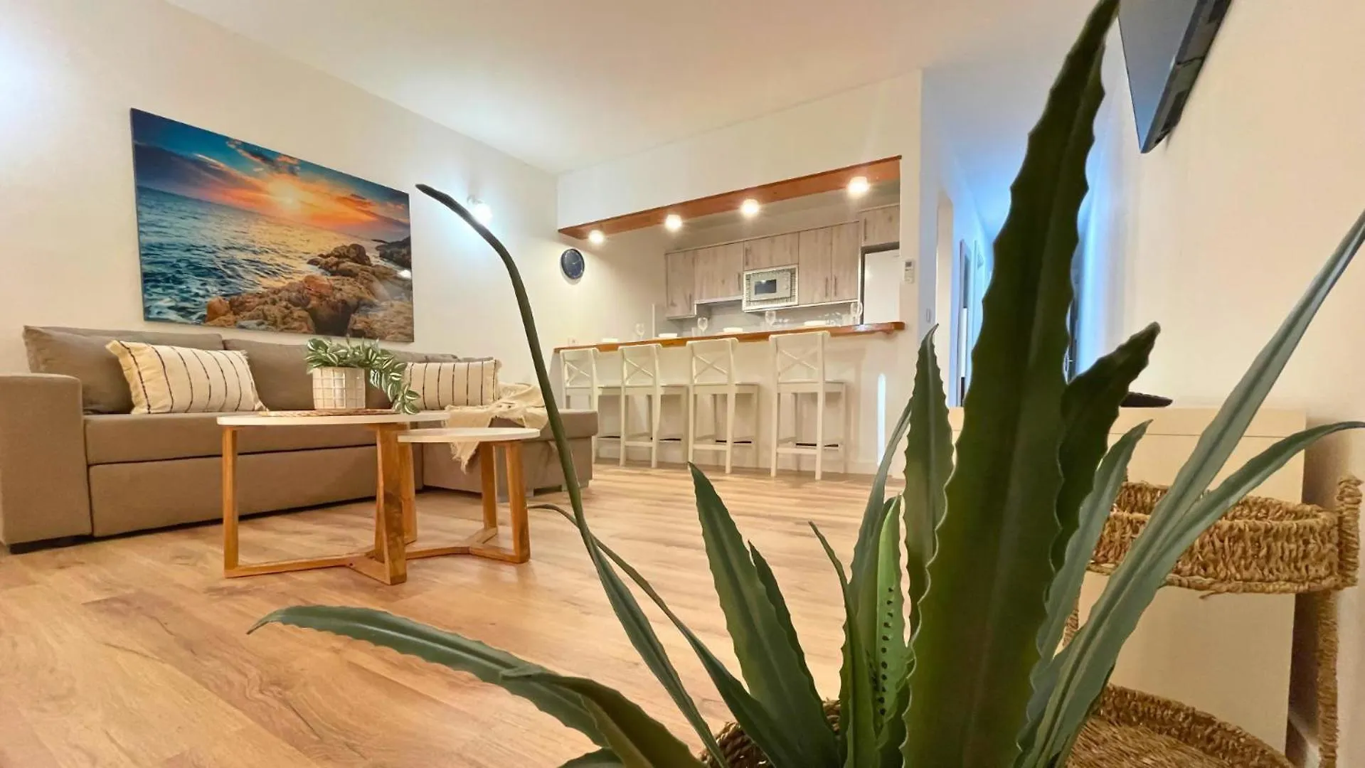 Markethome Neptuno Beach Front 1Bdr Apartment Puerto de Santiago
