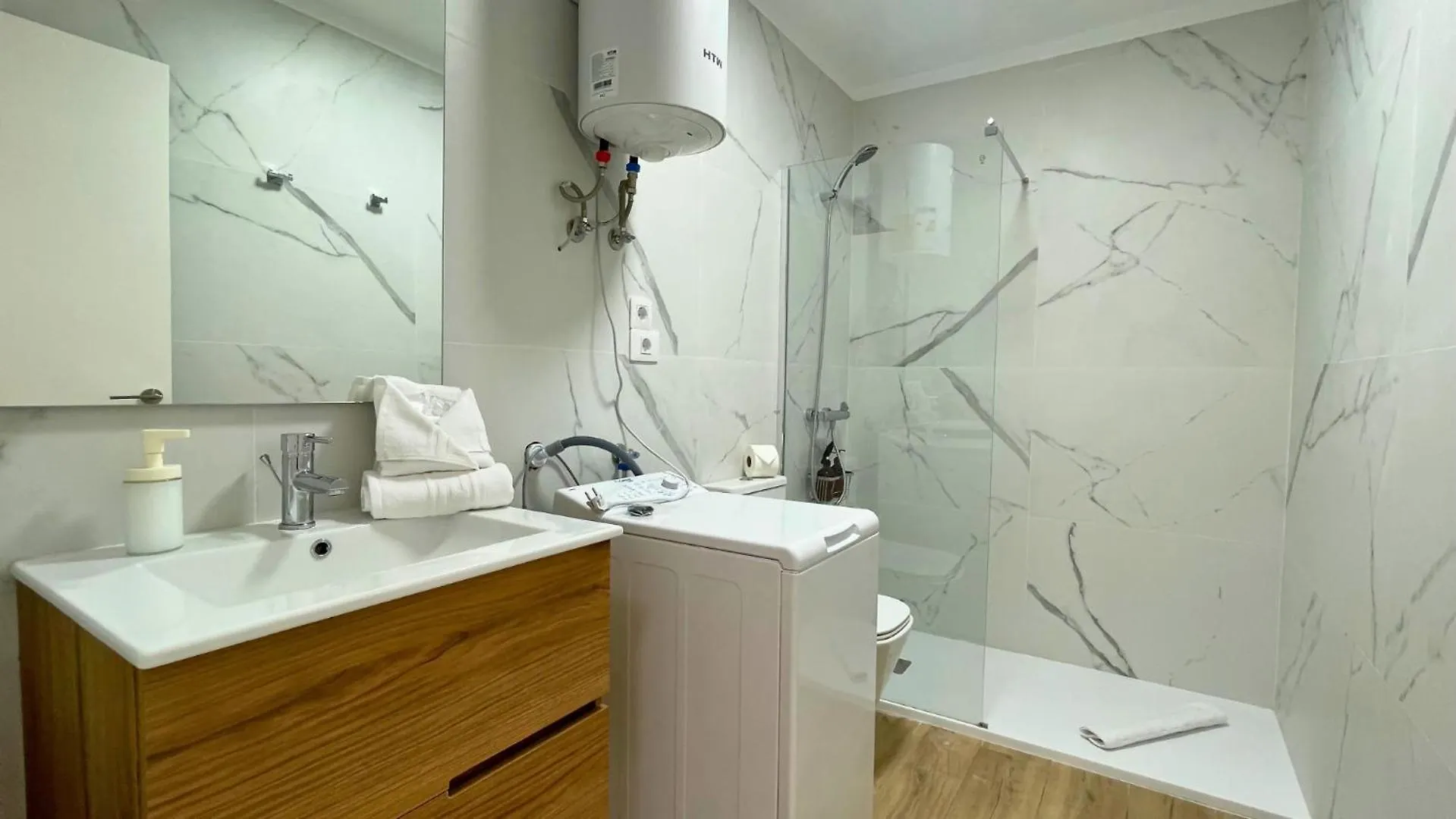 Markethome Neptuno Beach Front 1Bdr Apartment Puerto de Santiago  0*, Puerto de Santiago (Tenerife)