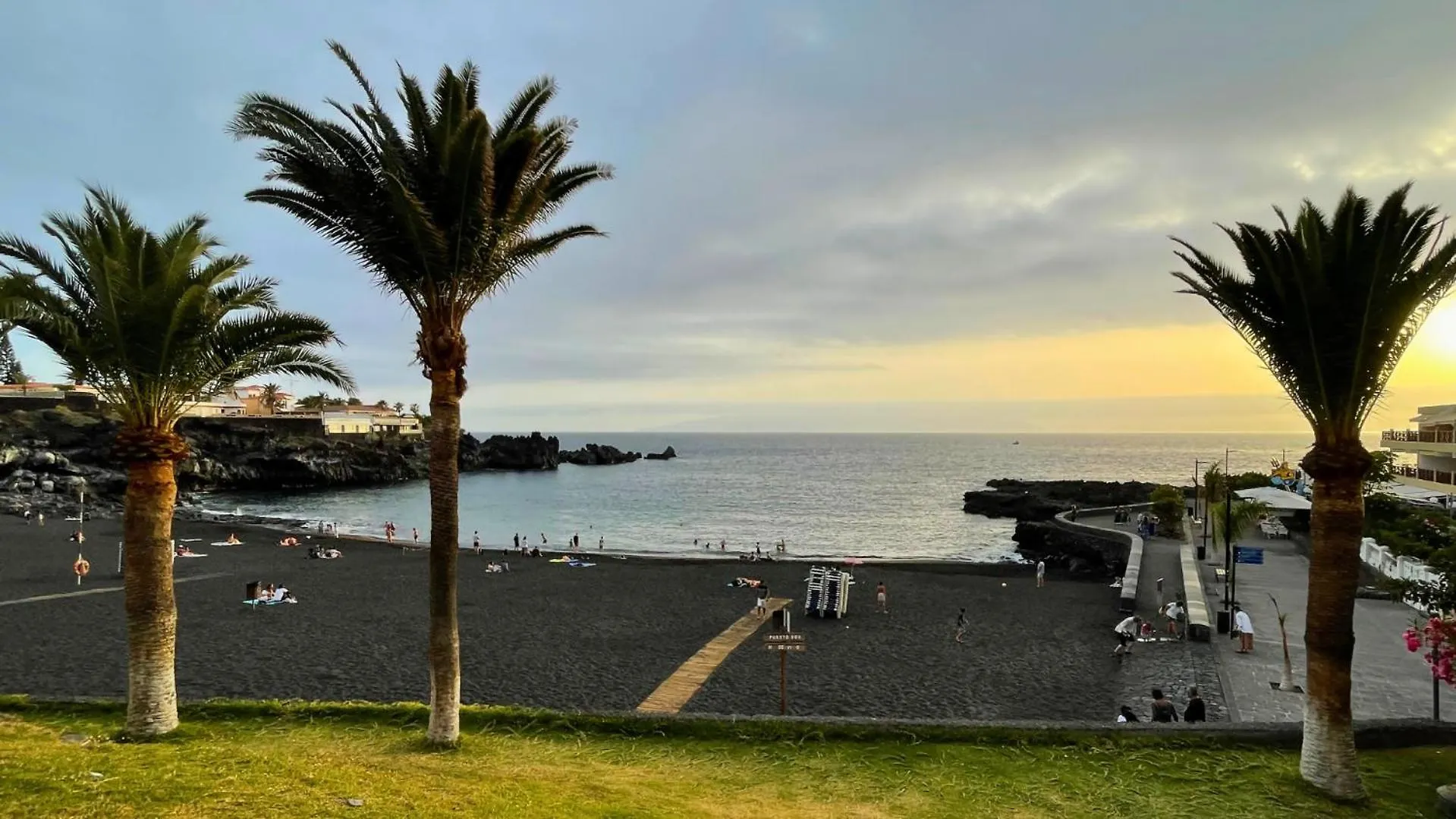 Markethome Neptuno Beach Front 1Bdr Apartment Puerto de Santiago   Puerto de Santiago (Tenerife)
